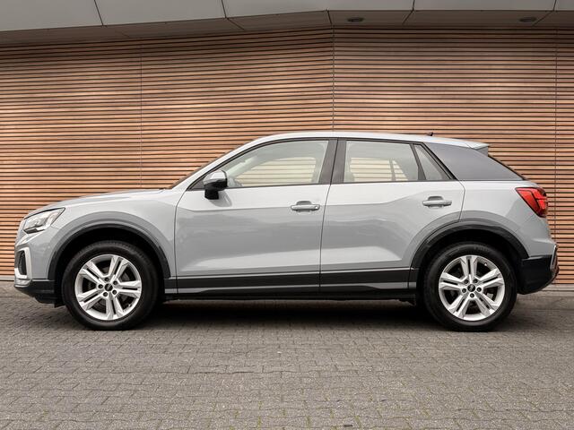 Audi Q2 35 TFSI Business Edition Camera / Clima / Stoelverwarming / Carplay