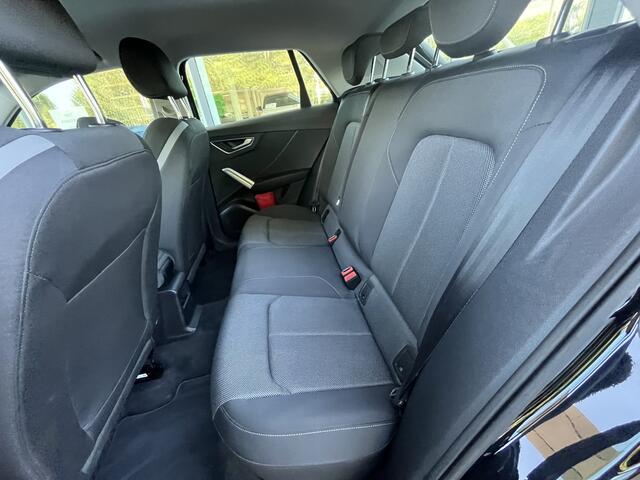 Audi Q2 35 TFSI Advanced edition / Virtual Cockpit / Navigatie / Parkeersensoren achter / 17'' LMV / Climatronic