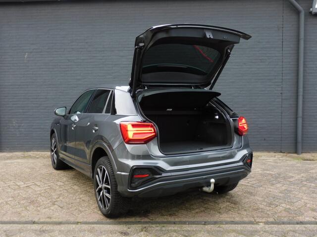 Audi Q2 35 TFSI S Edition TOPSTAAT! CARPLAY/ANDROID! ACHTERUITRIJCAM! STOELVERW!NAVI! CRUISE! CLIMA! TREKHAAK!