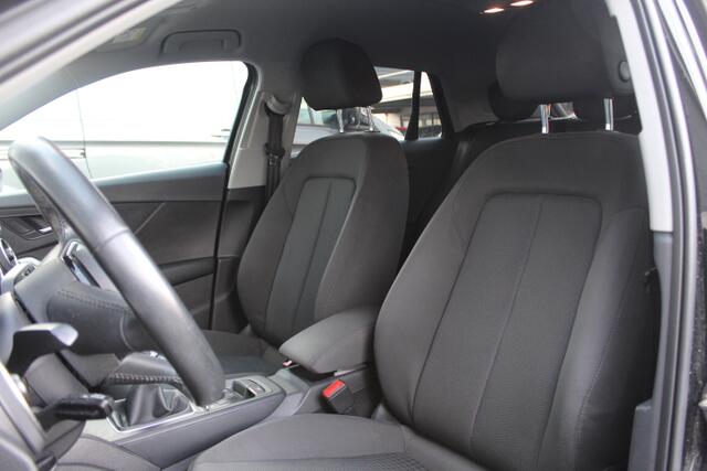 Audi Q2 30 TFSI Sport Camera, Cruise, Cimatecontrol, Parkeerassistent, Bluetooth