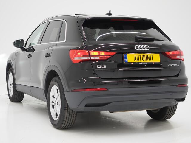 Audi Q3 45 TFSI e edition | Panoramadak | Leder | Keyless | Carplay | Dodehoekdetectie