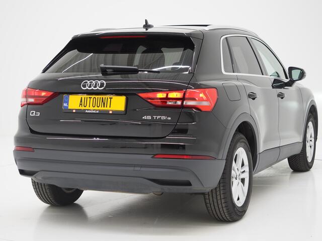 Audi Q3 45 TFSI e edition | Panoramadak | Leder | Keyless | Carplay | Dodehoekdetectie