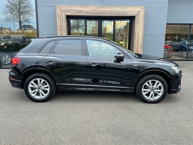 Audi Q3 35 TFSI S-line | Panoramadak | Trekhaak | Camera | Elek. Achterklep | Rijklaar incl. garantie