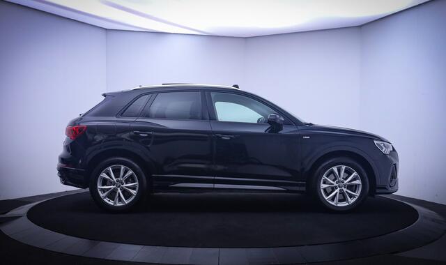 Audi Q3 40(2.0)TFSI S-LINE QUATTRO PANO/DIGI DASH/CAMERA/LED/NAVI/CARPLAY/CRUISE/BLINDSPOT/LANE ASSIST/LMV 18''