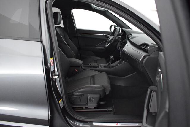 Audi Q3 45 TFSI e 245pk 2x S-Line Virtual Cockpit Led Navigatie