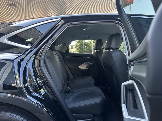 Audi Q3 Sportback 35 TFSI S Line Edition Stoelverwarming/Camera/Navi/Apple Carplay/Android.