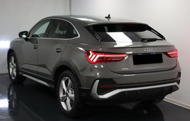 Audi Q3 Sportback 45 TFSI e 245 PK ACC Trekhaak Virtual Cockpit Sportstoelen Stoelverwarming 19 Inch