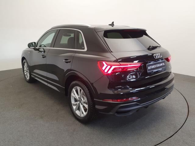 Audi Q3 35 TFSI 150pk S-Tronic S-Line Camera, Virtual cockpit, Leder/alcantara