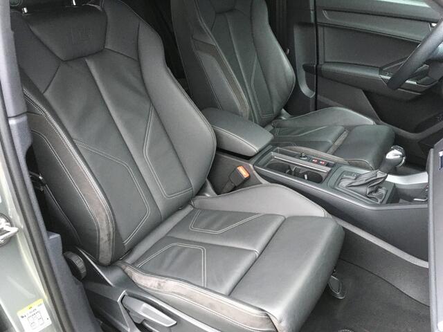 Audi Q3 Sportback 45 TFSI e S-Line Chronos grey