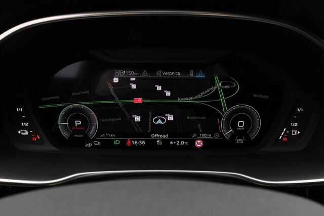 Audi Q3 35 TFSI 150 pk S-tronic Advanced edition / S-Line | Panoramadak | Trekhaak | Achteruitrijcamera | Leder/alcantara | Stoelverwarming