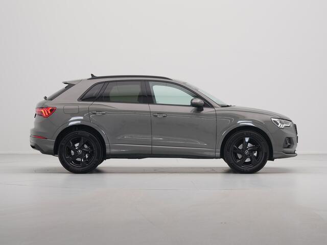 Audi Q3 35 TFSI 150 pk S-Tronic Advanced edition Navi Side Assist Stoelverwarming Trekhaak Carplay