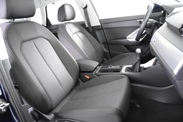 Audi Q3 35 TFSI *1ste Eigenaar*Navigatie*Carplay*Parkassist*