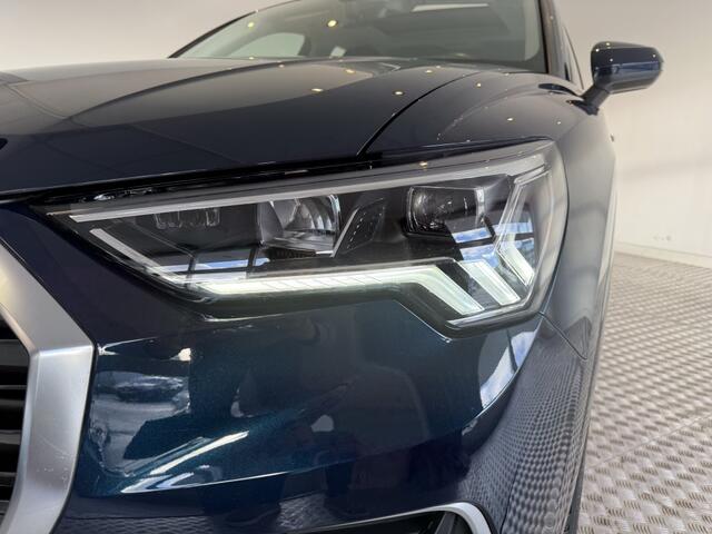 Audi Q3 35 TFSI Pro Line business, Panoramadak, Stoelverwarming