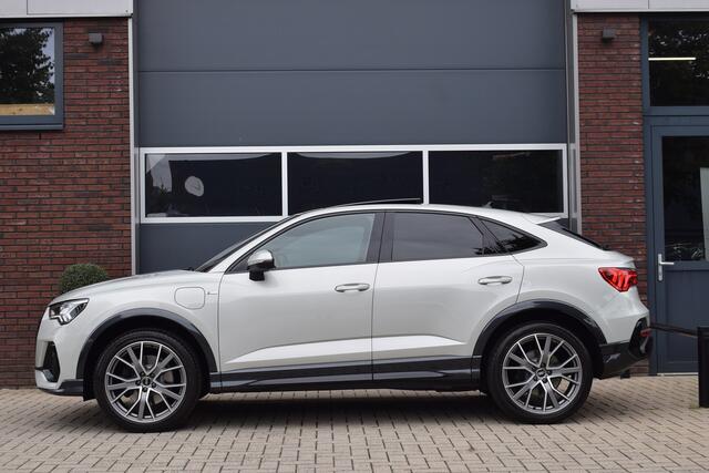 Audi Q3 Sportback 45 TFSIe S-line | Pano | Camera | 20"