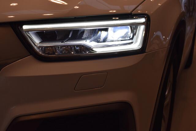 Audi Q3 1.4 TFSI CoD Sport Advance Sport Automaat elec-achterklep Stoelverwarming