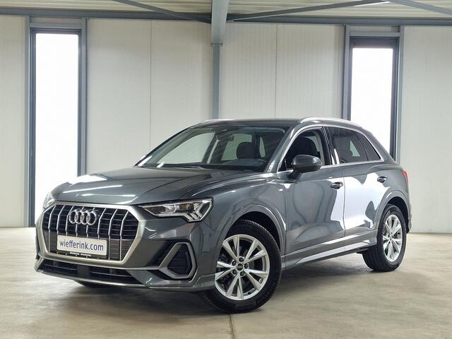Audi Q3 35 TFSI 150pk S-Tronic S-Line | Camera | Leder/alcantara, Cruise control
