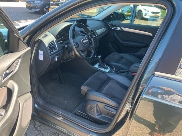 Audi Q3 1.4 TFSI 150 pk DSG Design Pro Line - Xenon - elec trekhaak