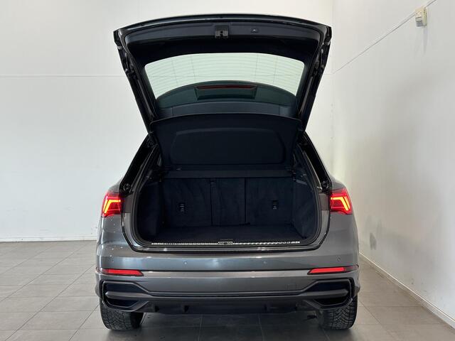 Audi Q3 35 TFSI S edition | Matrix LED | Navigatie | Climate Control | Cruise Control | Apple Carplay/Android Auto | Parkeersensoren voor, achter en achteruitrijcamera