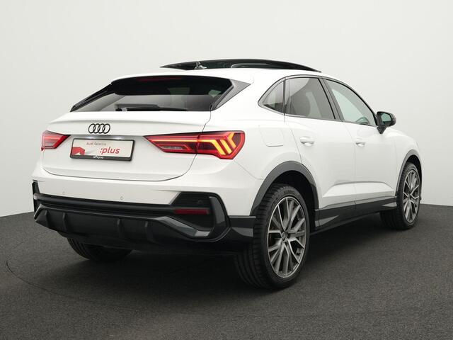 Audi Q3 Sportback 45 TFSI e 245 pk S-tronic S Edition | Matrix LED | Panoramadak | Optiekpakket zwart | Cruise control | Stoelverwarming | SONOS sound | 20 inch lichtmetalen velgen