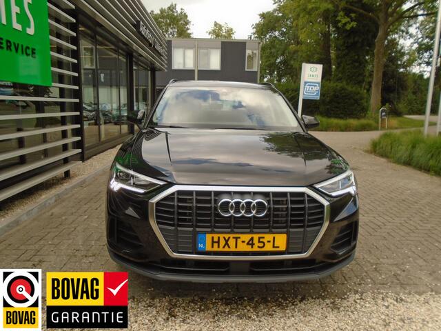 Audi Q3 45 TFSI e Advanced edition