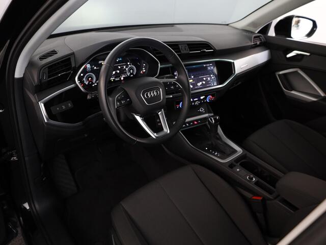 Audi Q3 45 TFSI e Business Edition 245 pk S-tronic | Navigatie | Parkeersensoren | Achteruitrijcamera | LED koplampen | Stoelverwarming |