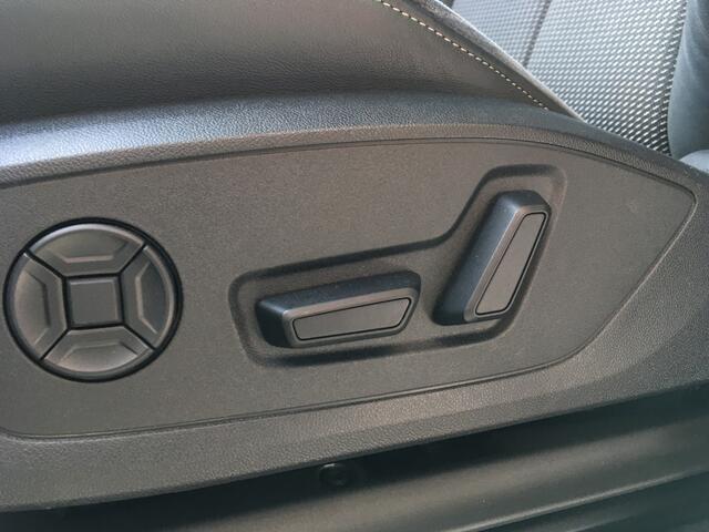 Audi Q3 Sportback 45 TFSI e S-line Black