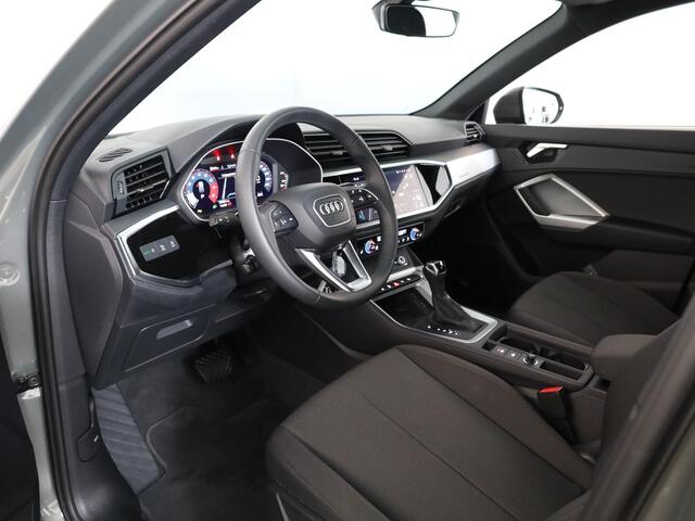 Audi Q3 Sportback 35 TFSI Advanced Edition 150 pk S-tronic | Verlengde garantie | Navigatie | Parkeersensoren (Park assist) | Achteruitrijcamera | LED koplampen | Stoelverwarming |