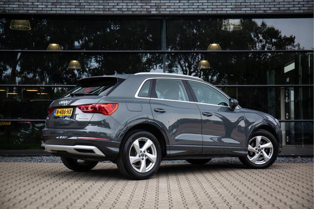 Audi Q3 35 TFSI Business Edition ,Stoelverwarming, Virtual Cockpit, Adap. cruise, Regensensor