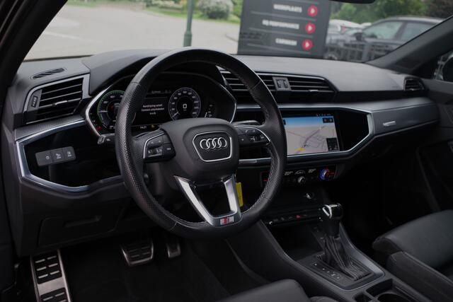 Audi Q3 Sportback 45 TFSI e 245 PK S-Line Edition PHEV, Schuif-Kanteldak, Cruise Control, Carplay, LED Koplampen