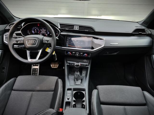 Audi Q3 40 TFSI quattro S Line Pro Line S | 190 PK | Panoramadak | Matrix Led | Stoelverwarming | Leer | Dode Hoek | Automaat | BTW | Black Edition | Cruise Control | Virtual | Navigatie | Dealer Onderhouden |