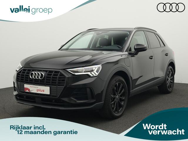 Audi Q3 45 TFSI e 245 pk S-tronic Advanced edition | Trekhaak | Leder/alcantara | Stoelverwarming | Navigatie | Parkeersensoren voor/achter
