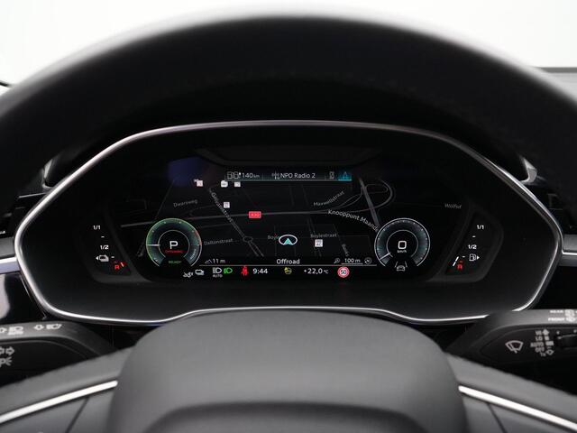 Audi Q3 45 TFSI e 245 pk S-tronic Advanced edition | Trekhaak | Leder/alcantara | Stoelverwarming | Navigatie | Parkeersensoren voor/achter