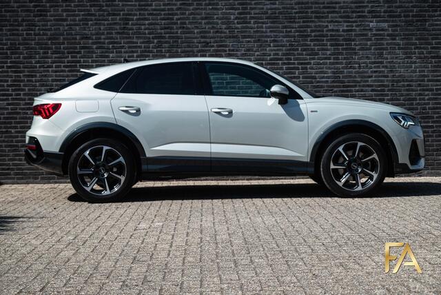 Audi Q3 Sportback 45 TFSI e S Edition S Line|19Inch|Tauzilver|Ambienteverlichting|