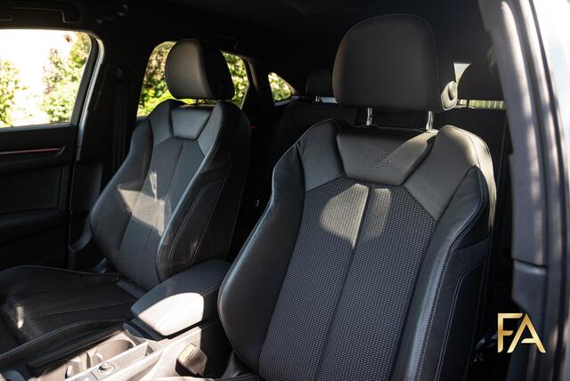 Audi Q3 Sportback 45 TFSI e S Edition S Line|19Inch|Tauzilver|Ambienteverlichting|