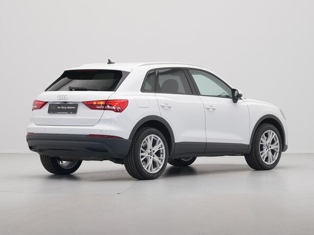 Audi Q3 45 TFSI e 245pk S-Tronic edition Navi Camera Stoelverwarming Carplay Side Assist