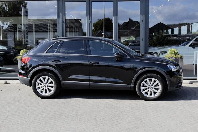 Audi Q3 45 TFSI e Advanced edition