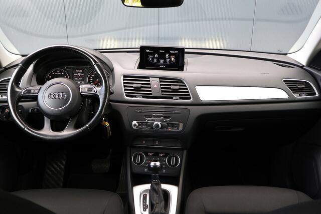 Audi Q3 1.4 TFSI S-Line Automaat | 150pk | Adrenalin | Apple Carplay / Android Auto | Trekhaak Wegklapbaar | Climate Control