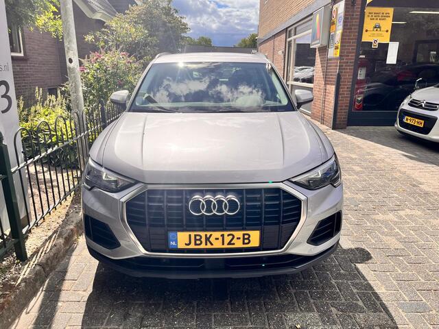 Audi Q3 45 TFSI e edition