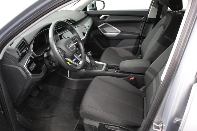 Audi Q3 Sportback 45 TFSI Attitude Plus PHEV 245 PK Climatronic Adaptive Cruise control PDC V + A Navigatie Elektrische Kofferbak LMV Velgen