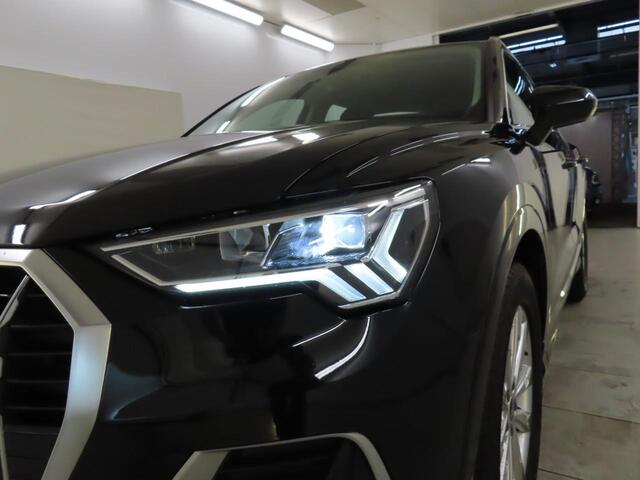 Audi Q3 35 TFSI Business Edition