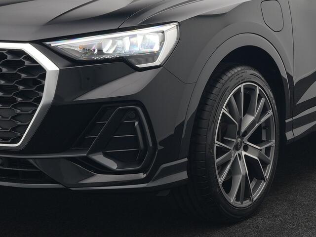 Audi Q3 Sportback 45 TFSI e S Line Plug In Hybrid 245pk Dealer O.H PHEV | Adaptive Cruise | Alcantara Sportstoelen Verwarmd | Bluetooth | Lane Assist | Blis | Sfeerverlichting | Navigatie | Virtual | DAB | 20"LM |