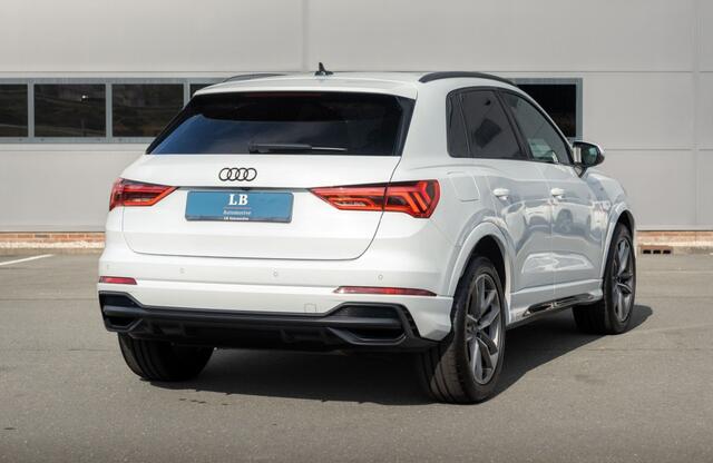 Audi Q3 35 TFSI, S-line, Black pakket