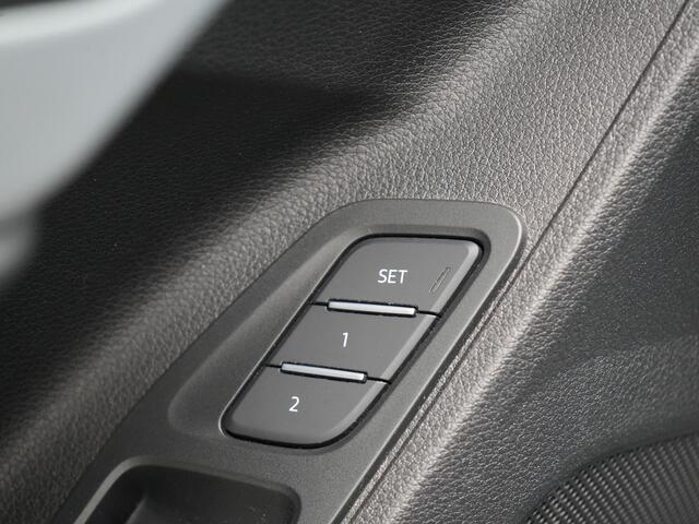 Audi Q3 45 TFSI eS Line Plug In Hybrid 245pk Dealer O.H PHEV | Adaptive Cruise | 360 Camera | Alcantara Sportstoelen Memory & Verwarmd | Navigatie | DAB | 20"L.M |