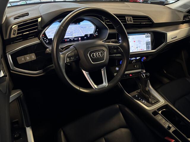 Audi Q3 40 TFSI quattro Aut - 2100 kg trek - Leer / Virtual / BLIS / Elek stoelen verwarmd / 360 camera / Adaptive cruise / Apple Carplay / Keyless - Elek Trekhaak -