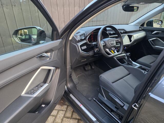 Audi Q3 35 TFSI S Line Pro Line S