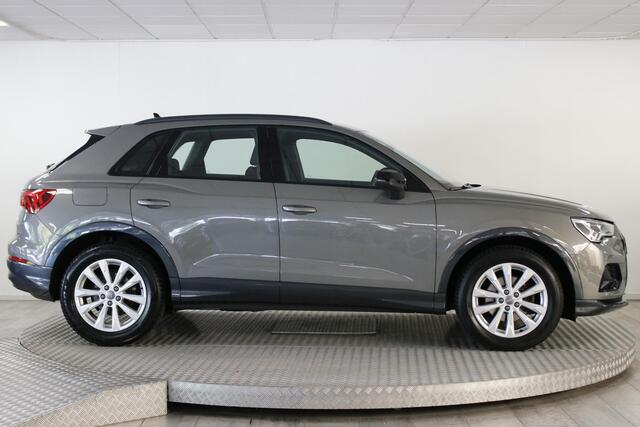 Audi Q3 35 TFSI Pro Line business Clima | Carplay | Stoelverw | Cruise | Elek. achterklep.