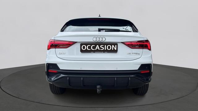 Audi Q3 Sportback 45 TFSI e 245pk PHEV Business Edition / Trekhaak / Adaptive Cruise / Elektrische klep