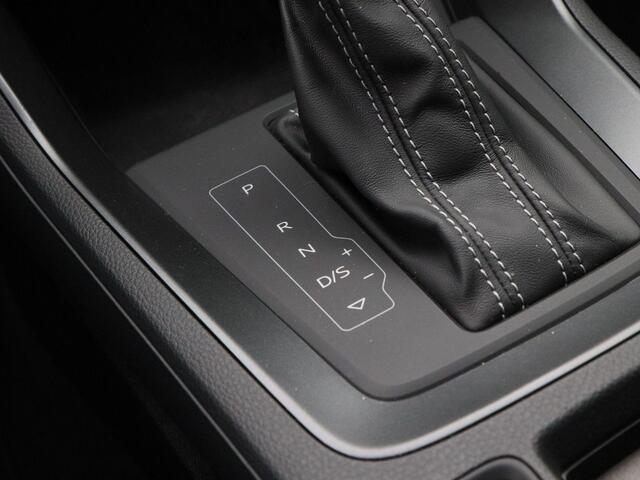 Audi Q3 Sportback 35 TFSi 150 Pk Automaat S-Line | Full LED | 20 Inch | Navigatie | Sportstoelen | Zwart Optiek | 63.407 Km!!