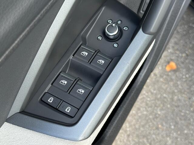 Audi Q3 Sportback 35 TFSI S-line S-tronic | Trekhaak | Sonos | Standkachel | Keyless | 360 Camera | Dode hoek | Rijklaar incl. garantie