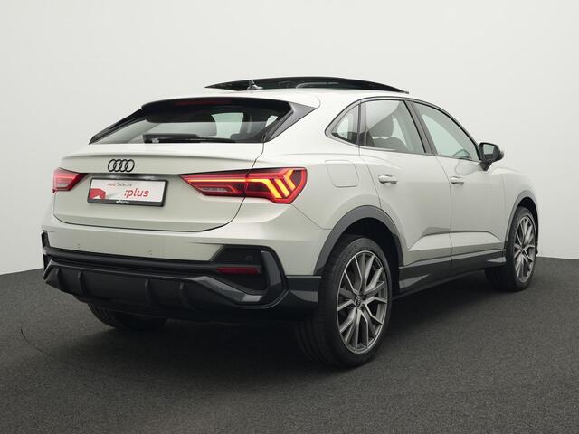 Audi Q3 Sportback 45 TFSI e 245 pk S-tronic S Edition | Panoramadak | Stoelverwarming | LED koplampen | Cruise Control | Sportstoelen | Park Assist | Side Assist | 20 inch